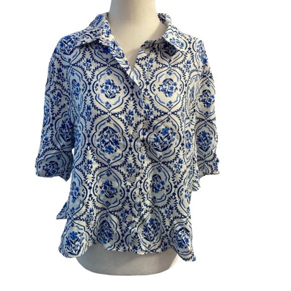 H&M Blue And White Patterned Short Sleeved Twill Button Down Shirt Size Small - Picture 7 of 15